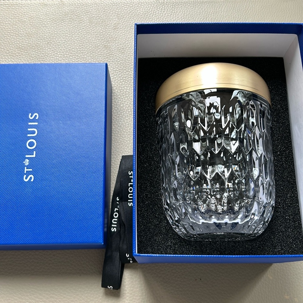 Brand new Hermes st Louis folia mini lamp in gold color